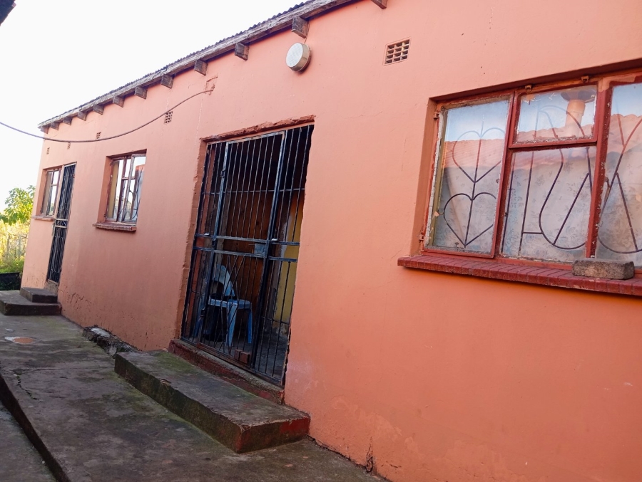 5 Bedroom Property for Sale in Ibika Eastern Cape